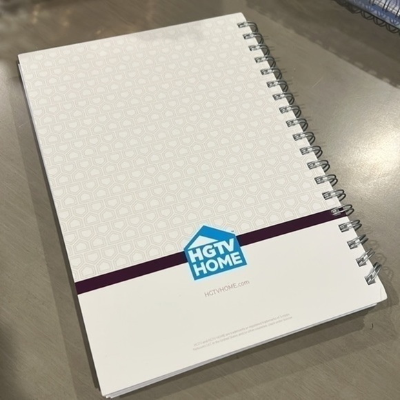 Hgtv Home notebook New! - Picture 3 of 3